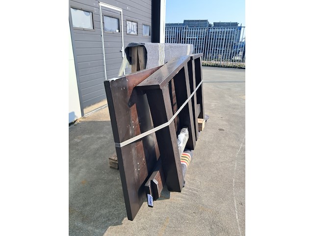 (ns materiaal) eiken houten tafel - afbeelding 3 van  6