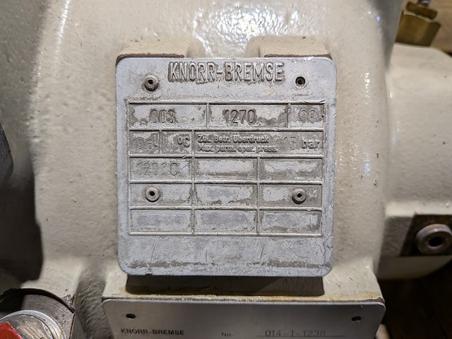 (ns materiaal) industriële vacuümpomp, knorr-bremse, 2000 - afbeelding 4 van  16
