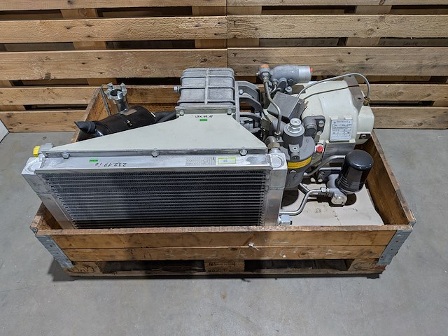 (ns materiaal) industriële vacuümpomp, knorr-bremse, 2000 - afbeelding 14 van  16