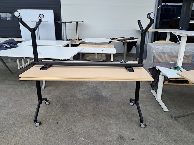 (ns materiaal) partij divers kantoormeubilair - afbeelding 17 van  22