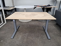 (ns materiaal) partij divers kantoormeubilair - afbeelding 19 van  22