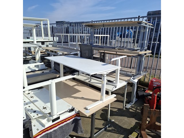 (ns materiaal) partij kantoormeubilair - afbeelding 10 van  13