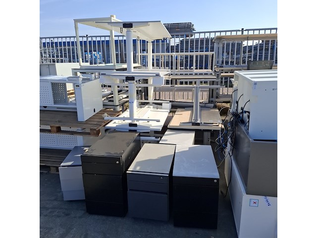 (ns materiaal) partij kantoormeubilair - afbeelding 12 van  13