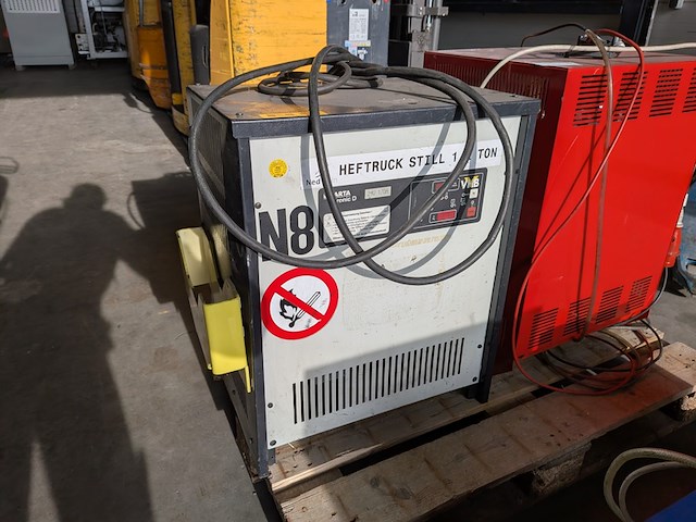 (ns materiaal) reachtruck, atlet, a/atf/100dtfvjn400, 2006 - afbeelding 10 van  18