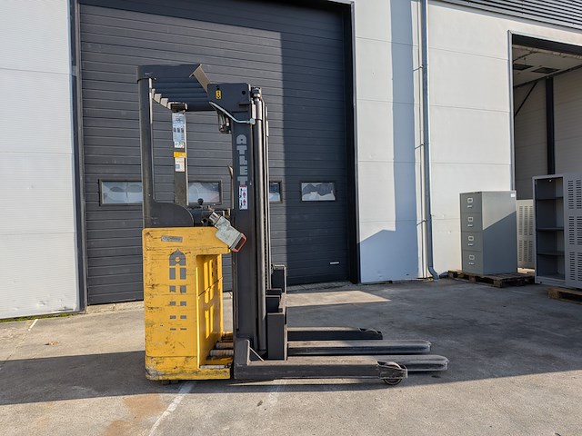 (ns materiaal) reachtruck, atlet, a/atf/100dtfvjn400, 2006 - afbeelding 11 van  18