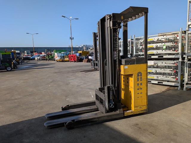 (ns materiaal) reachtruck, atlet, a/atf/100dtfvjn400, 2006 - afbeelding 14 van  18