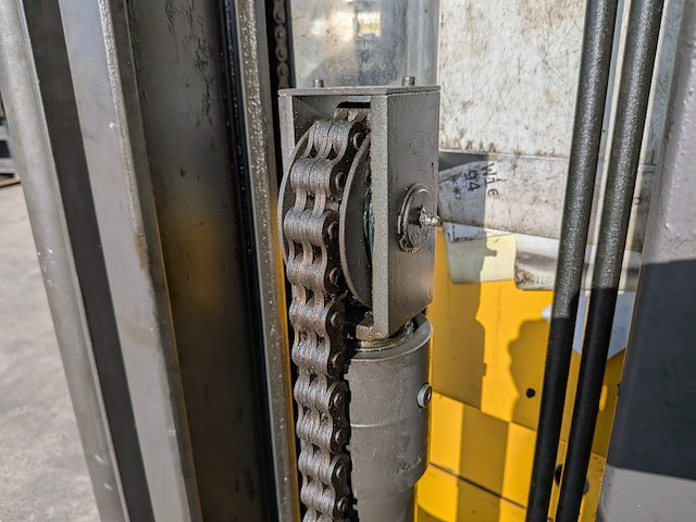 (ns materiaal) reachtruck, atlet, a/atf/100dtfvjn400, 2006 - afbeelding 18 van  18