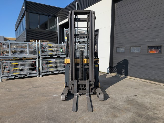 (ns materiaal) reachtruck, atlet, uns 160 dtf vre 675, 2005 - afbeelding 18 van  20