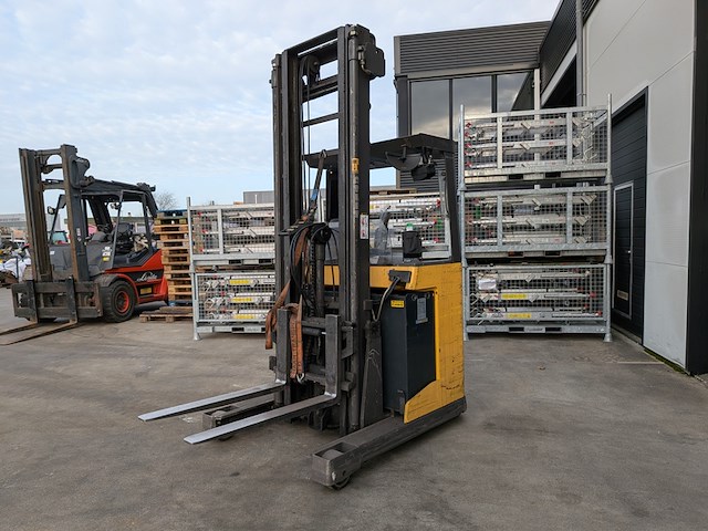 (ns materiaal) reachtruck, atlet, uns 160 dtf vre 675, 2005 - afbeelding 17 van  21