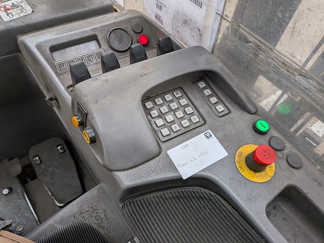 (ns materiaal) reachtruck, atlet, uns160dtfvre675, 2007 - afbeelding 5 van  21