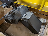 (ns materiaal) vrijstaande portaalkraan, verlinde, eurochain vr 25, 4 ton - afbeelding 7 van  9