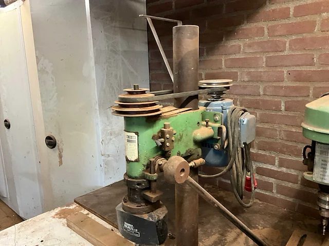 Nsd-13r - mh33/10 3-koppige tafelboormachine - afbeelding 5 van  11