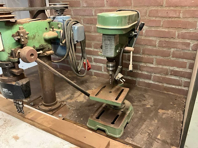 Nsd-13r - mh33/10 3-koppige tafelboormachine - afbeelding 7 van  11