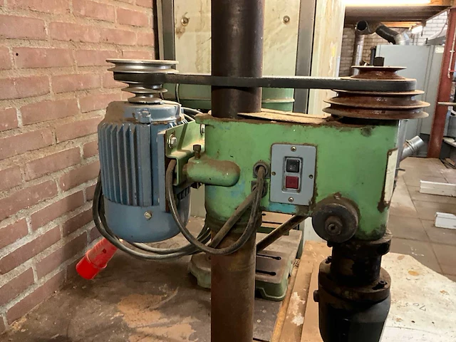 Nsd-13r - mh33/10 3-koppige tafelboormachine - afbeelding 9 van  11
