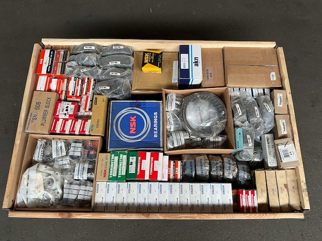 Nsk, ntn, torrington, iko, koyo, akn, snr, steyr en hoffmann - partij diverse lagers 216kg - afbeelding 10 van  11
