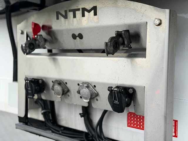 Ntm - upp-49k-3 - zijdeuren - dubbele verdamper - 2015 - on-52-rl - oplegger - afbeelding 13 van  21