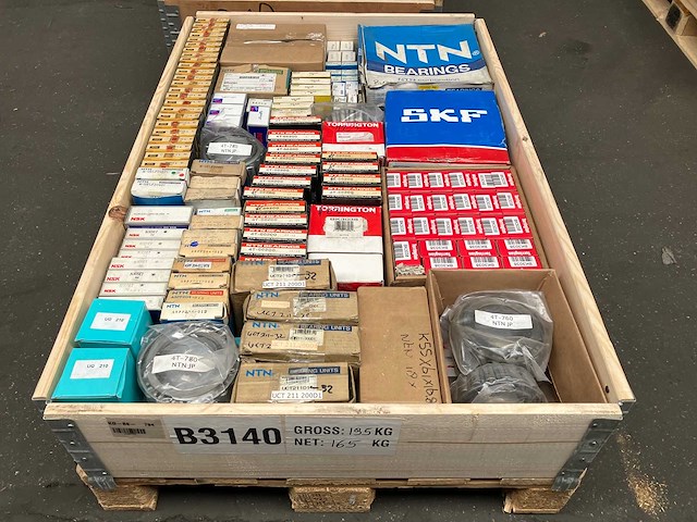 Ntn, skf, nsk, torrington - partij industriële lagers en lagerblokken - 165kg - afbeelding 1 van  12