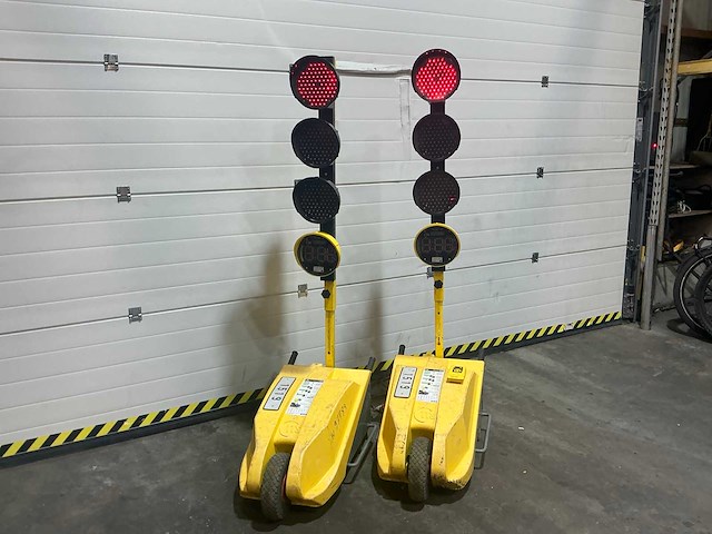 Ntts tempo verkeerslicht (2x) - afbeelding 7 van  14