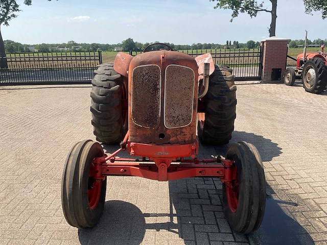Nuffield 10/60 oldtimer tractor “6 cilinder” - afbeelding 12 van  21