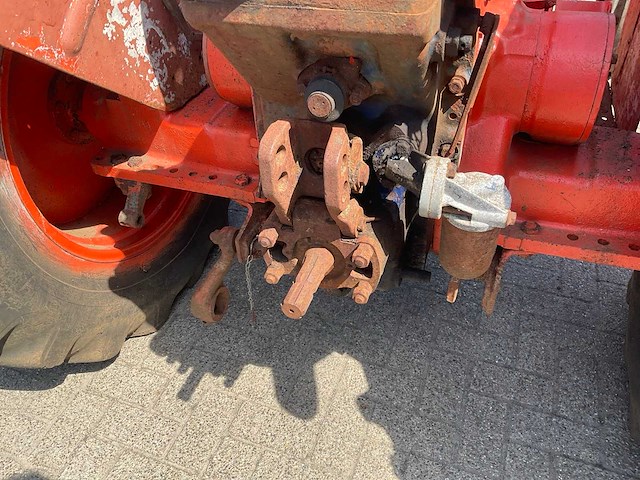 Nuffield 10/60 oldtimer tractor - afbeelding 5 van  21