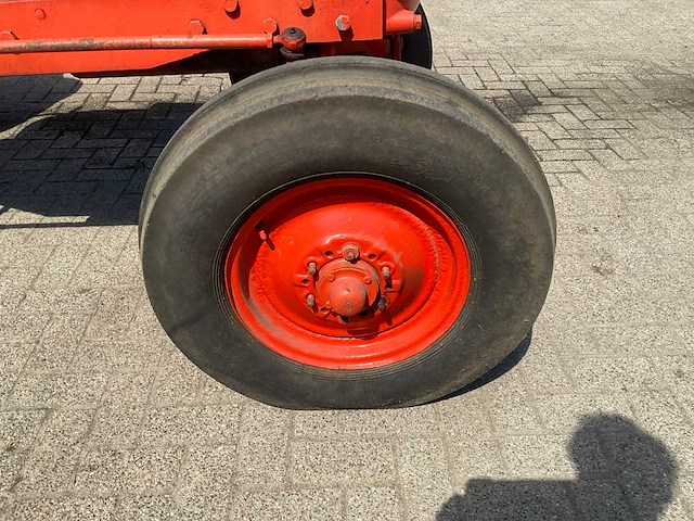 Nuffield 10/60 oldtimer tractor - afbeelding 14 van  21