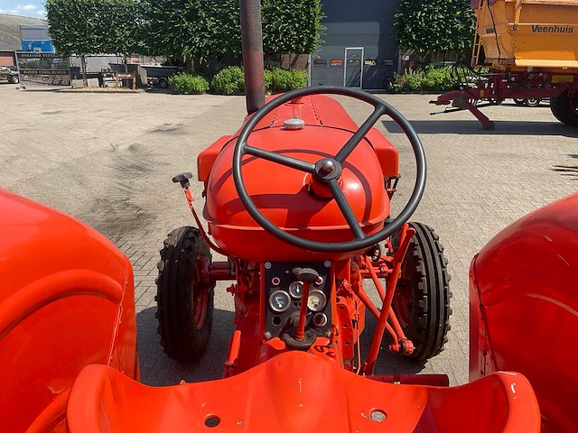 Nuffield 460 oldtimer tractor - afbeelding 6 van  20