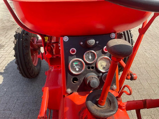 Nuffield 460 oldtimer tractor - afbeelding 7 van  20