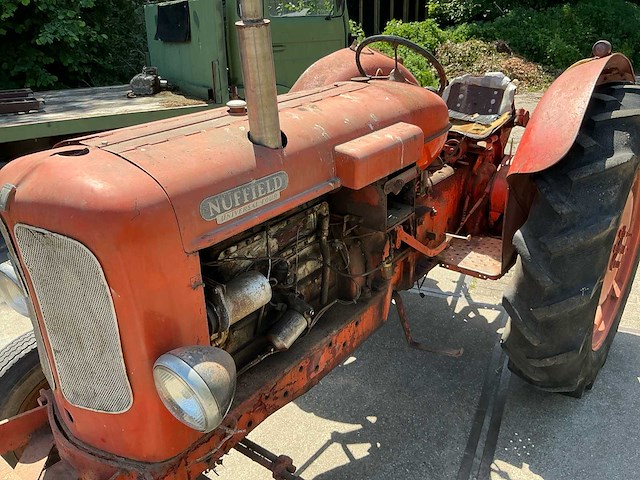 Nuffield universal bmg diesel oldtimer tractor - afbeelding 3 van  21