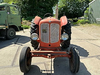 Nuffield universal bmg diesel oldtimer tractor - afbeelding 12 van  21