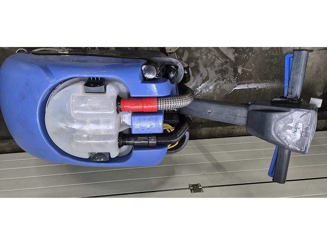 Numatic - schrob - dweilmachine - afbeelding 5 van  9