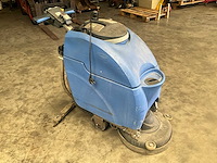 Numatic - ttb 3450/100s - schrobzuigmachine - afbeelding 4 van  11