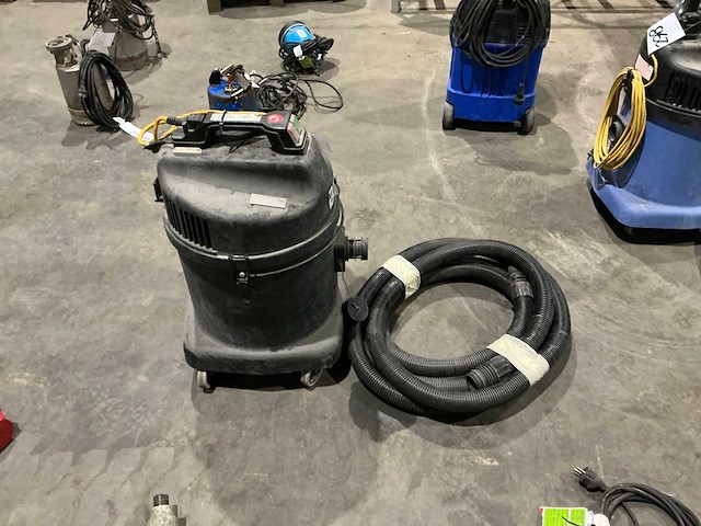 Numatic / airbo nds570a industriële stofzuiger - afbeelding 2 van  5