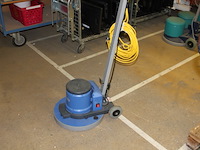 Numatic boenmachine hft1530 1500watt - afbeelding 8 van  11