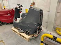 Numatic crg8072/120t vloerreiniger - afbeelding 3 van  9