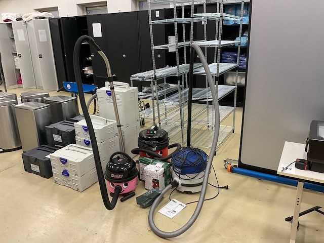 Numatic en fakir stofzuiger (3x) - afbeelding 1 van  7