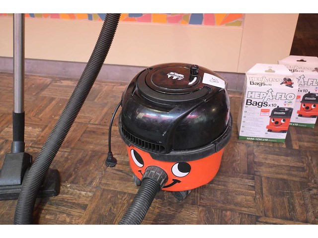 Numatic henry plus industriële stofzuiger - afbeelding 5 van  5