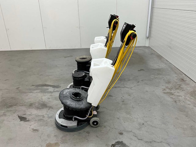 Numatic hfm1515-r borstel / schrobmachine (3x) - afbeelding 17 van  19