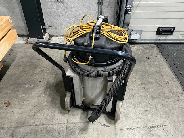 Numatic ndd900 industriële stofzuiger - afbeelding 3 van  5