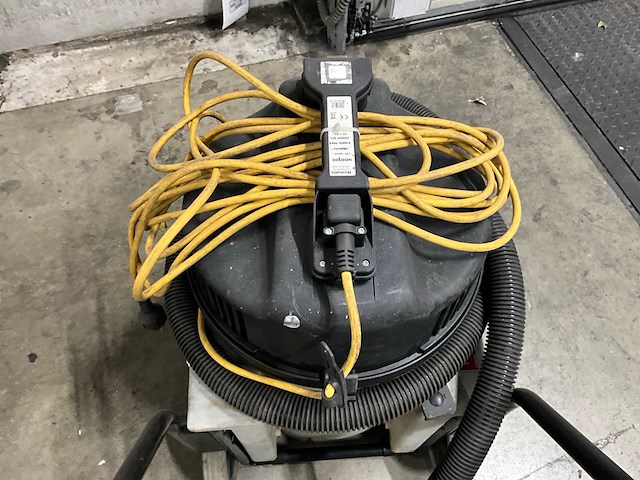 Numatic ndd900 industriële stofzuiger - afbeelding 4 van  5