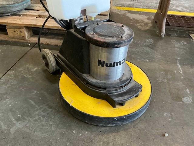 Numatic nmd 1000s vloerboenmachine - afbeelding 2 van  5