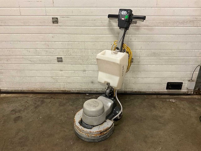 Numatic nr 1500s/40 vloerreiniger - afbeelding 1 van  7