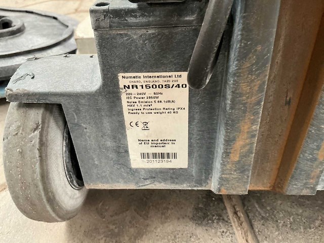 Numatic nr1500s/40 vloerreiniger - afbeelding 6 van  6