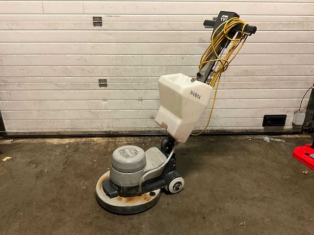 Numatic nr1500s/40 vloerreiniger - afbeelding 1 van  6