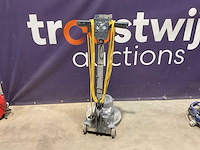 Numatic nr1506 eenschijfsmachine - afbeelding 2 van  3