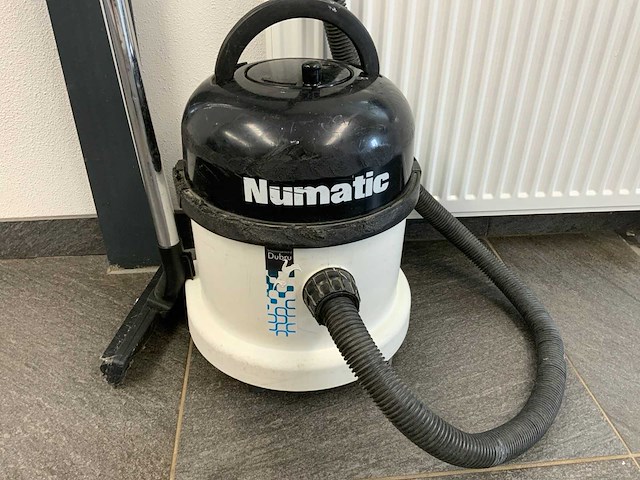 Numatic nvr370 industriële stofzuiger - afbeelding 1 van  4