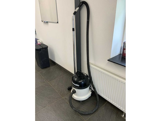 Numatic nvr370 industriële stofzuiger - afbeelding 4 van  4