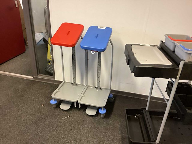 Numatic schoonmaakwagen (2x) - afbeelding 6 van  6