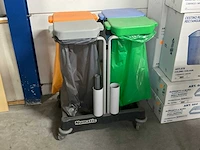 Numatic schoonmaakwagen