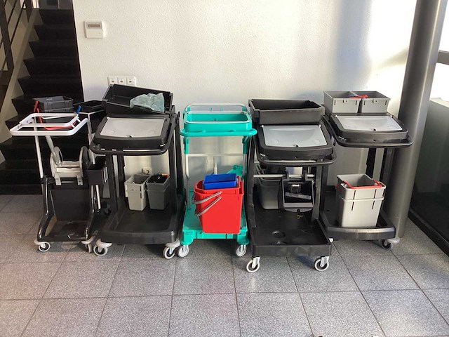 Numatic schoonmaakwagens (5x) - afbeelding 2 van  4