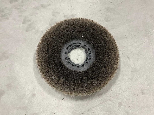 Numatic schrob-/zuigmachine - afbeelding 9 van  9